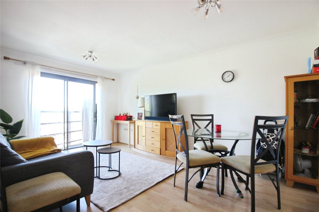 Property photo 2 of 7 Picture No. 04