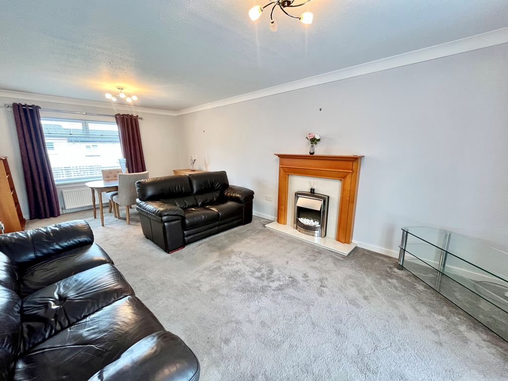 Property photo 3 of 26