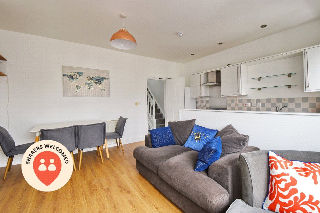 Property photo 1 of 17 Picture No. 21