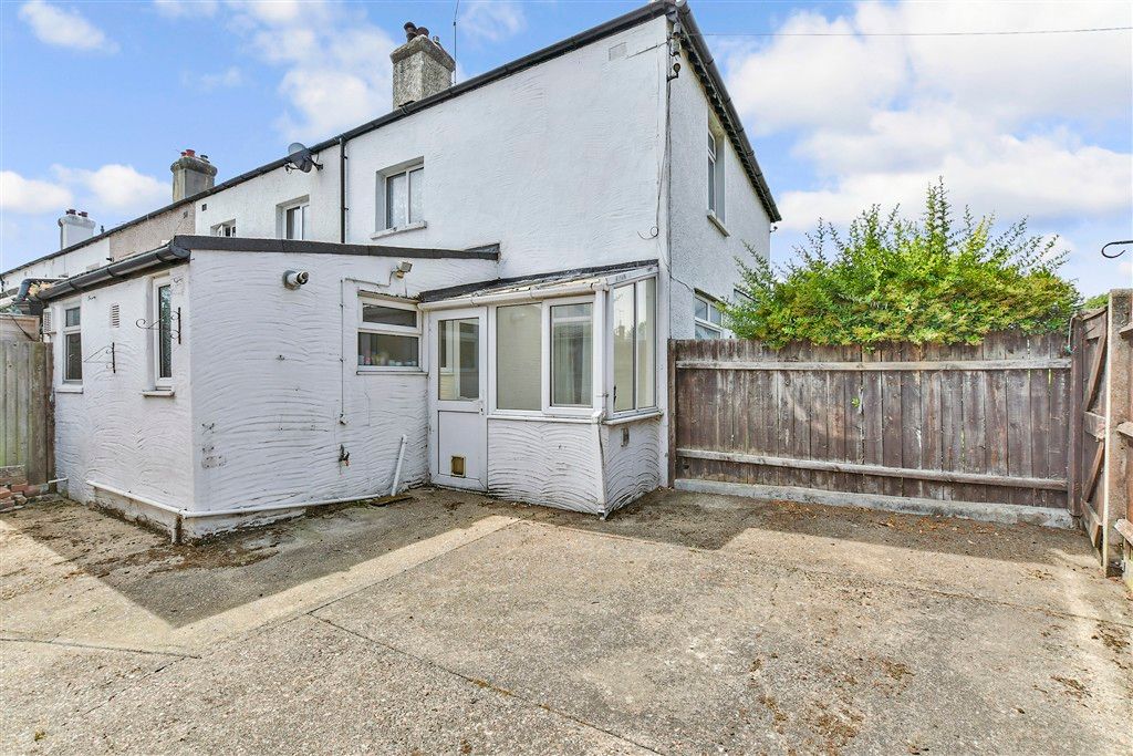 Property photo 2 of 17 Rear Garden
