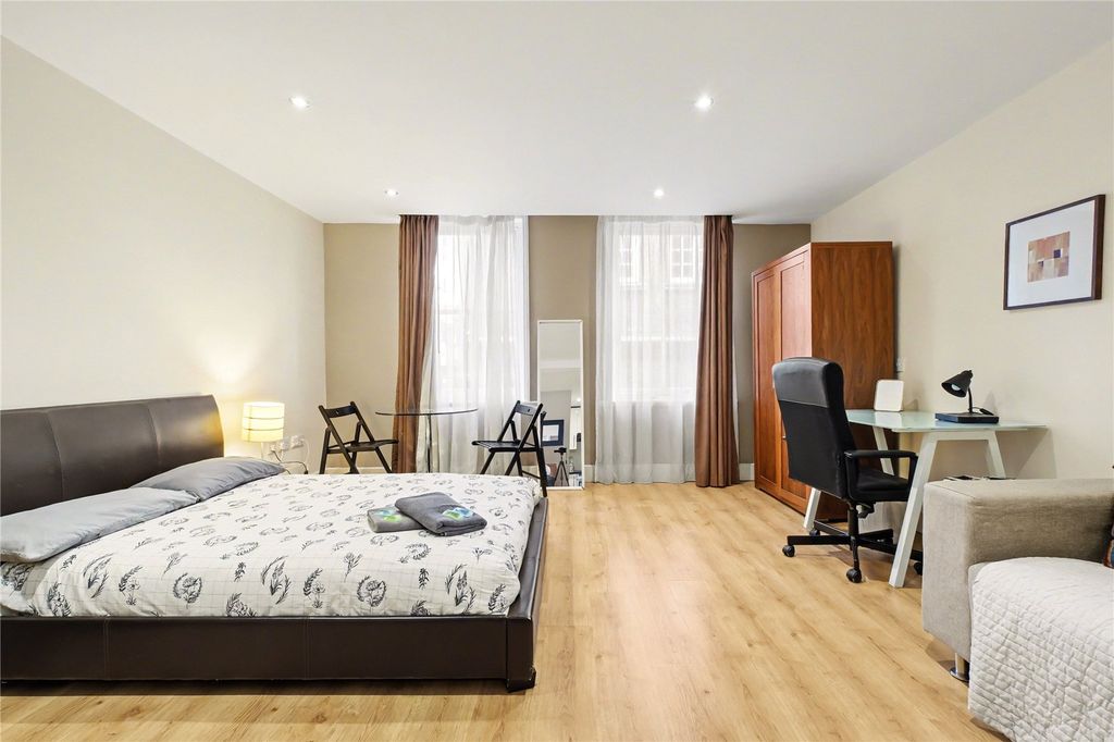 Property photo 2 of 12 Picture No. 07