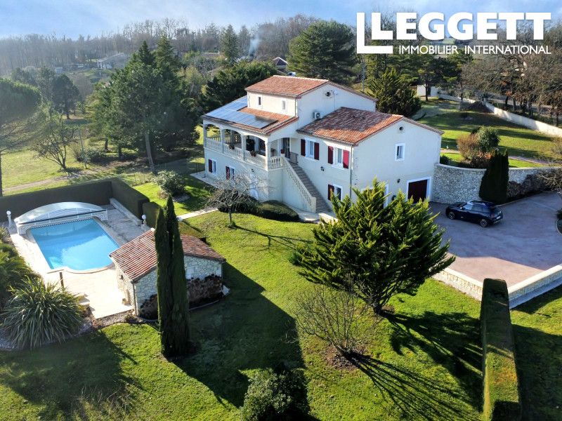 Property photo 2 of 10