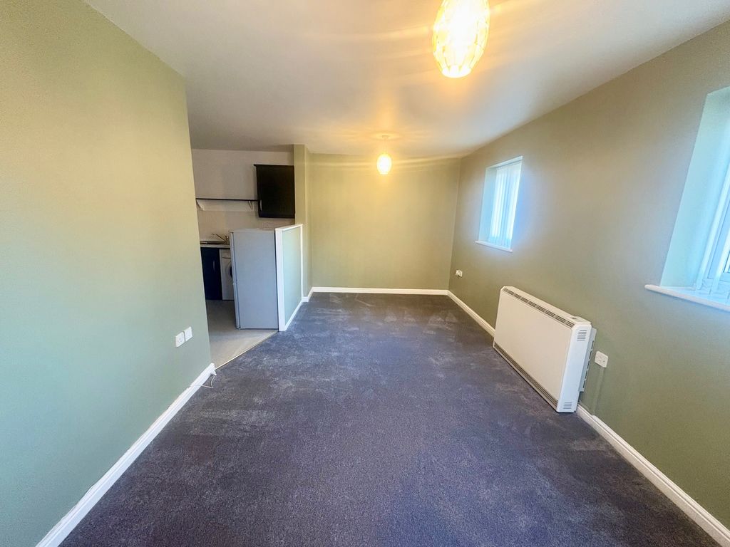 Property photo 2 of 13 Large Lounge/Diner