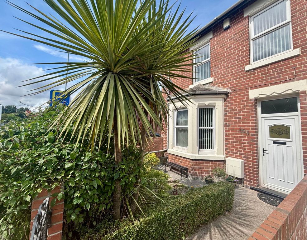 Property photo 2 of 26