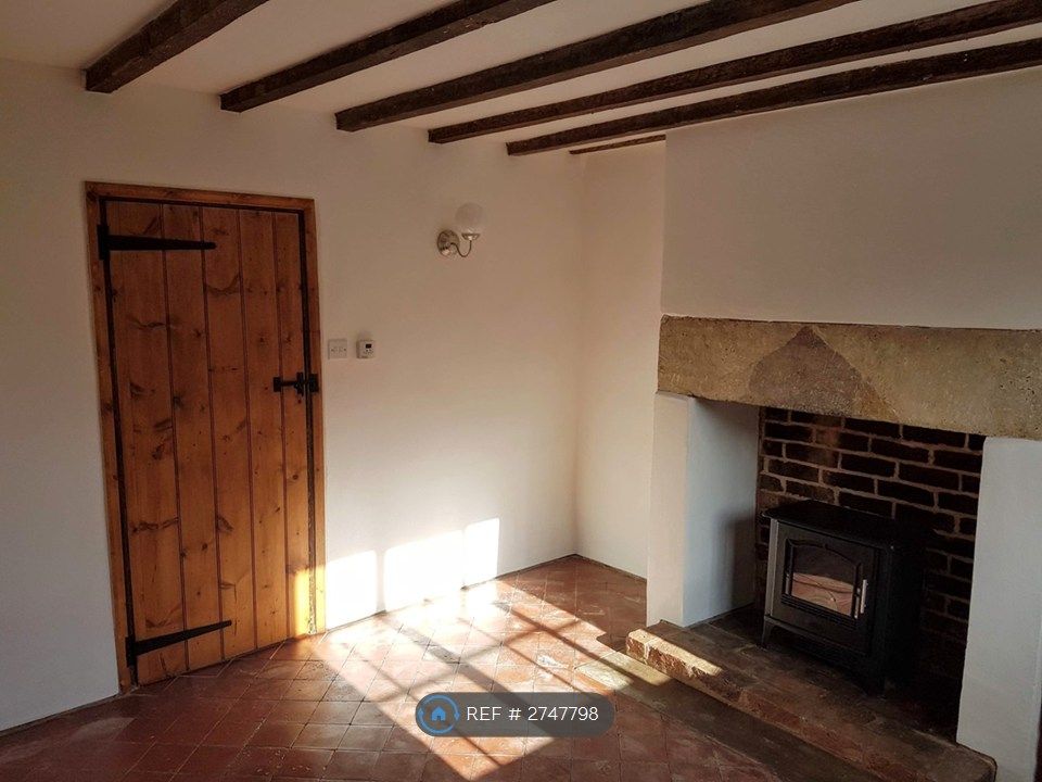 Property photo 2 of 15 Living Room