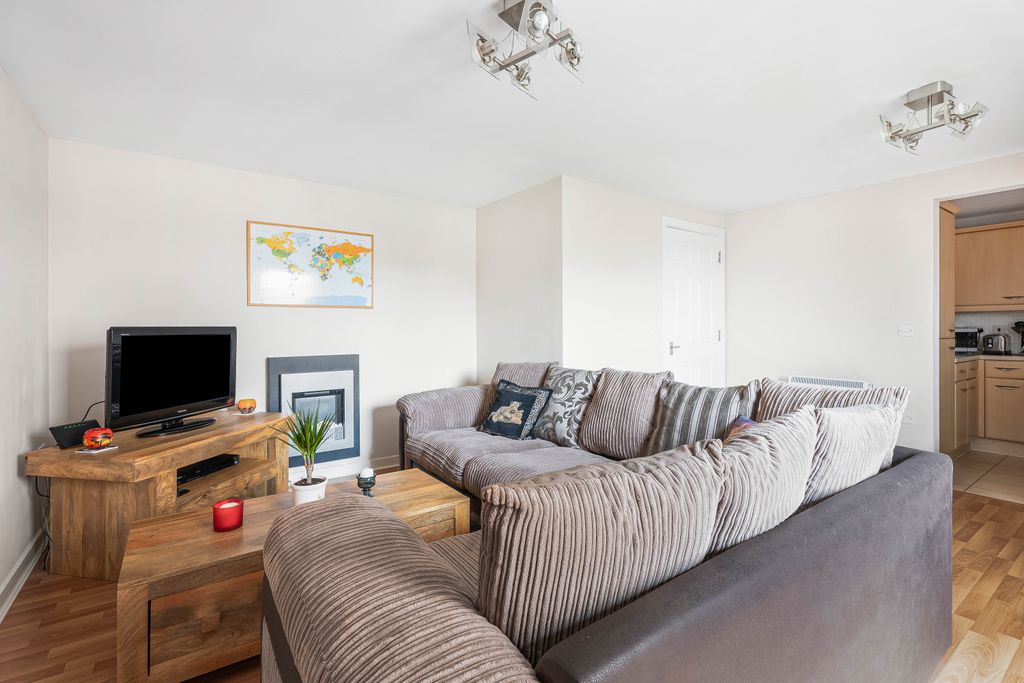 Property photo 3 of 13 Living Room