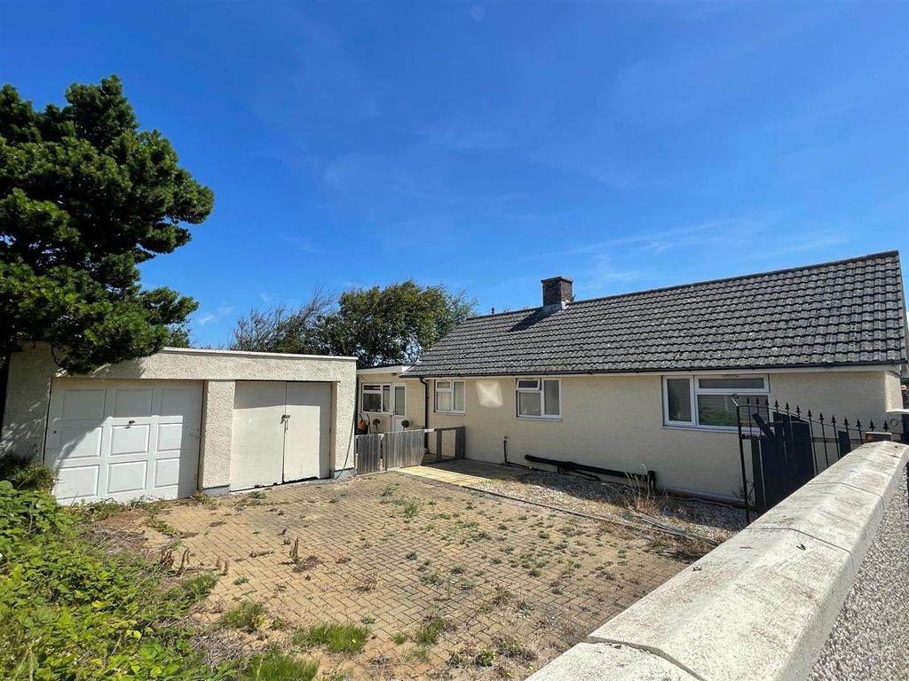 Property photo 1 of 17 Outside..Jpg