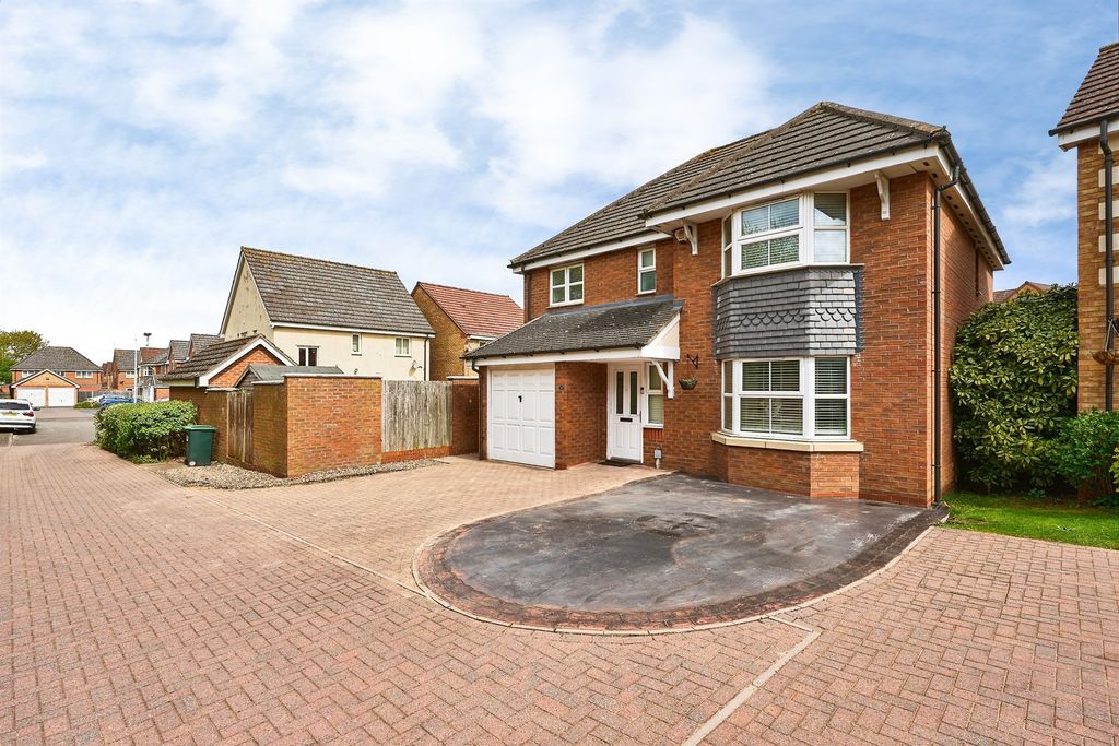 Property photo 1 of 24