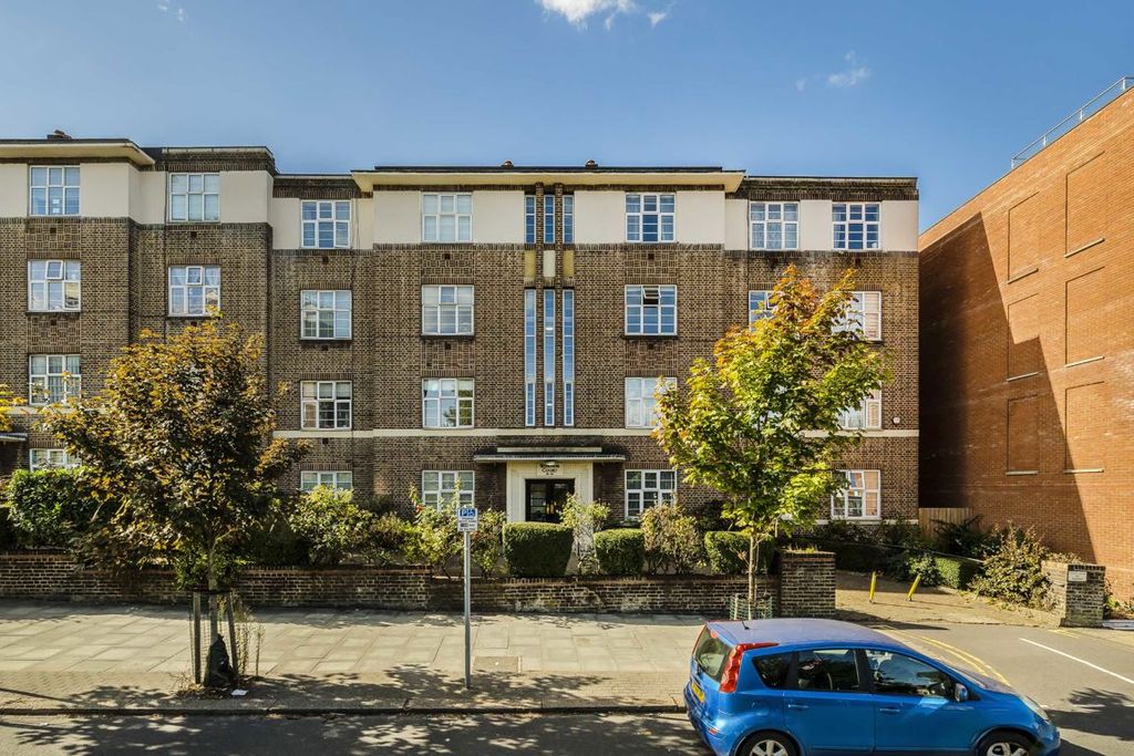 Property photo 1 of 7