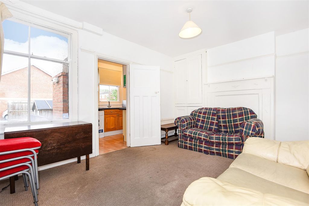 Property photo 3 of 8 204491 (4).Jpg