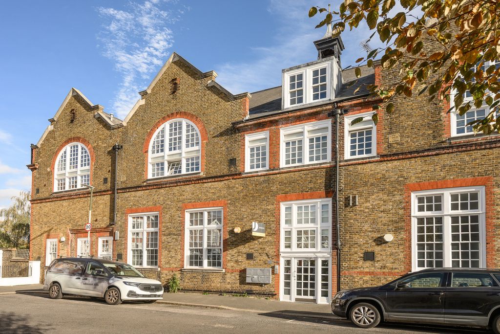 Property photo 3 of 15 Picture No. 14