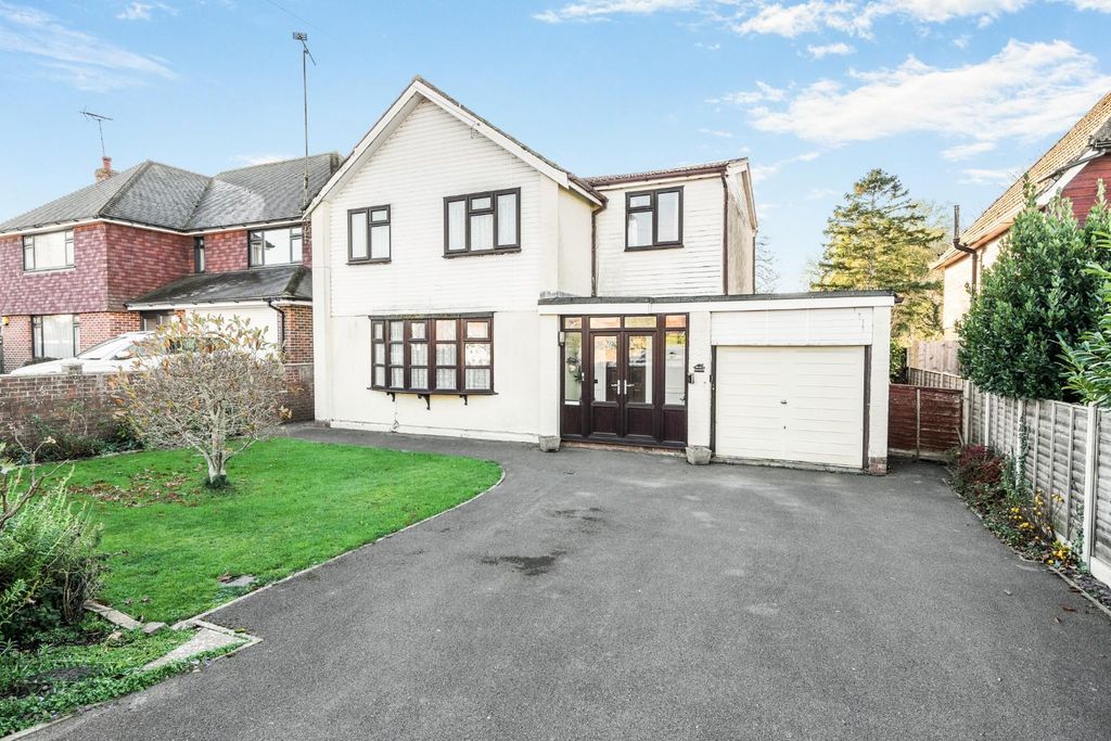 Property photo 2 of 19 1-69215Afe37Ec5-1381706-20-692089d350F8d-1.Jpg