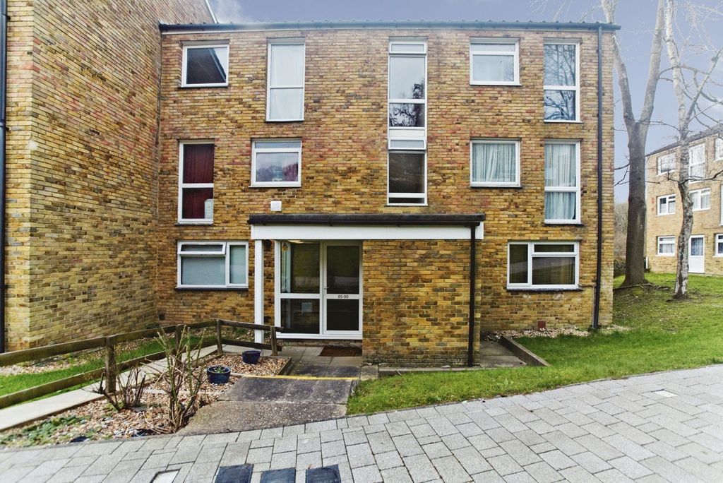 Property photo 1 of 17 Pbox-Img.Jpg