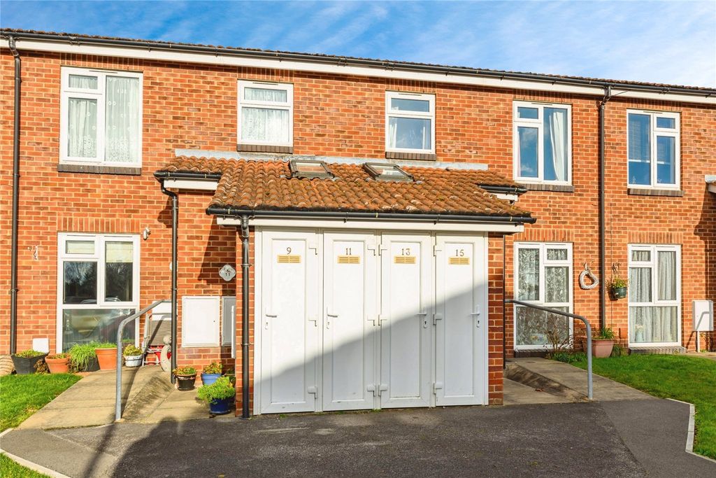 Property photo 1 of 10 General View