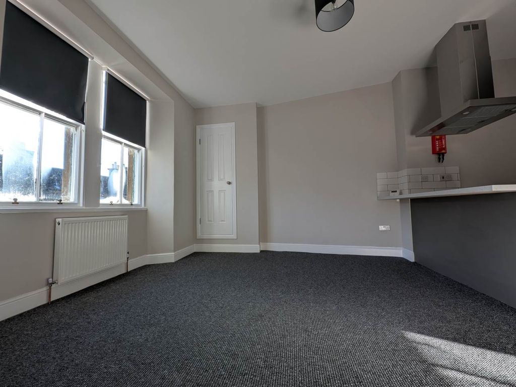 Property photo 2 of 9 Pxl_20250130_112721036