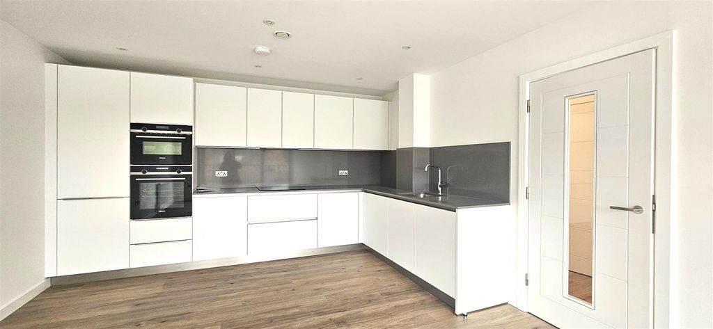 Property photo 2 of 12 1.Jpg