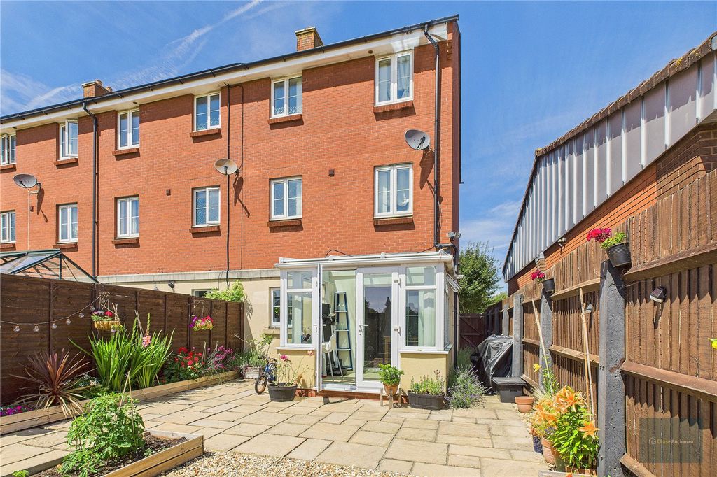 Property photo 2 of 18 Picture No. 09