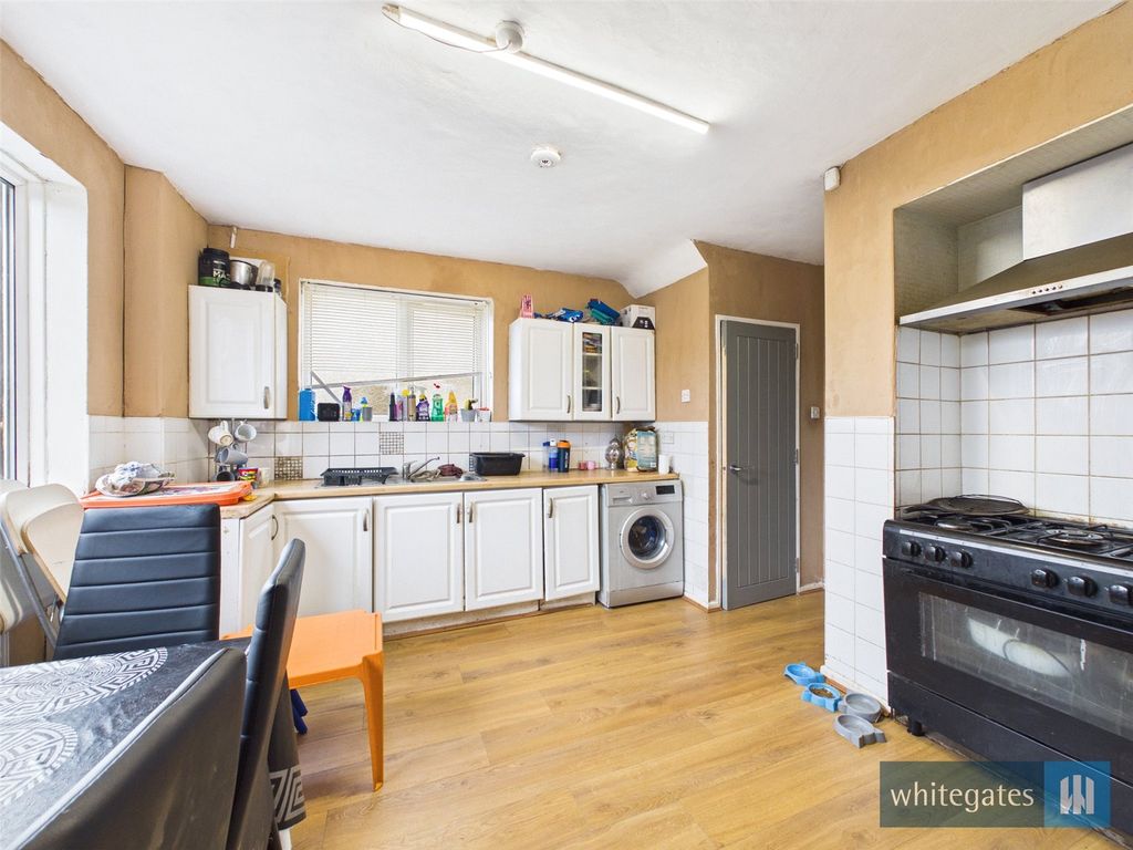 Property photo 3 of 13 Picture No. 02