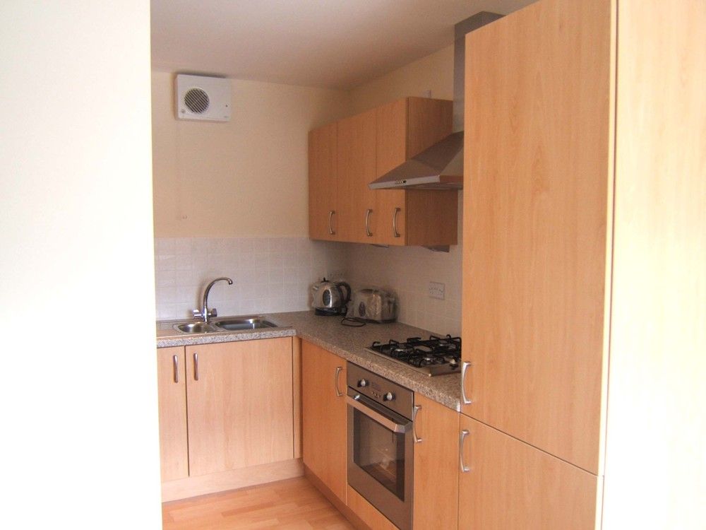 Property photo 2 of 10 175 ML 1