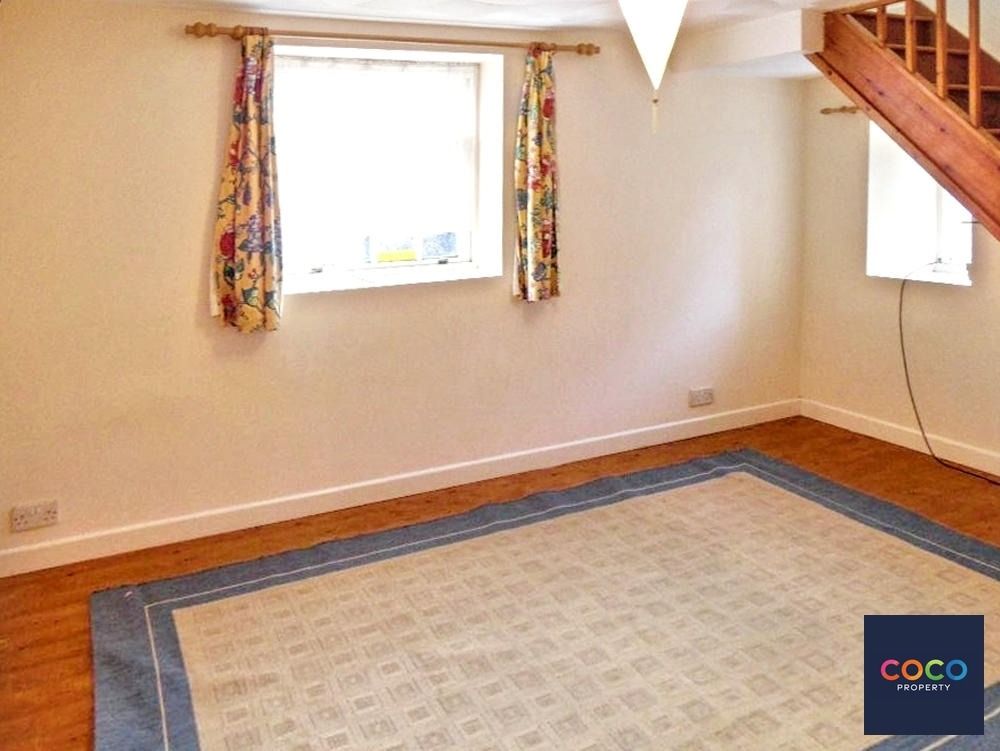 Property photo 3 of 6 5432447