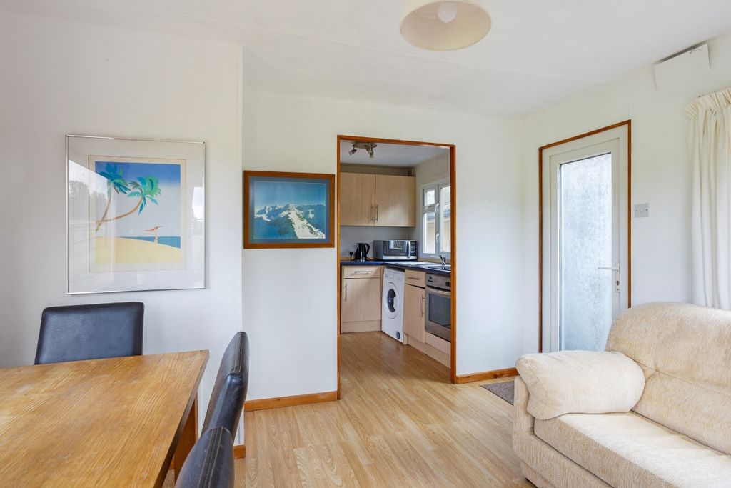 Property photo 3 of 11 79622_The Cabin M...