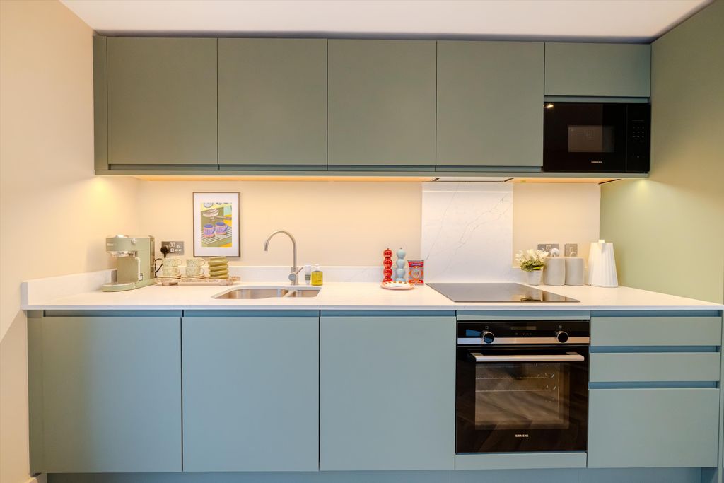 Property photo 2 of 12 Image