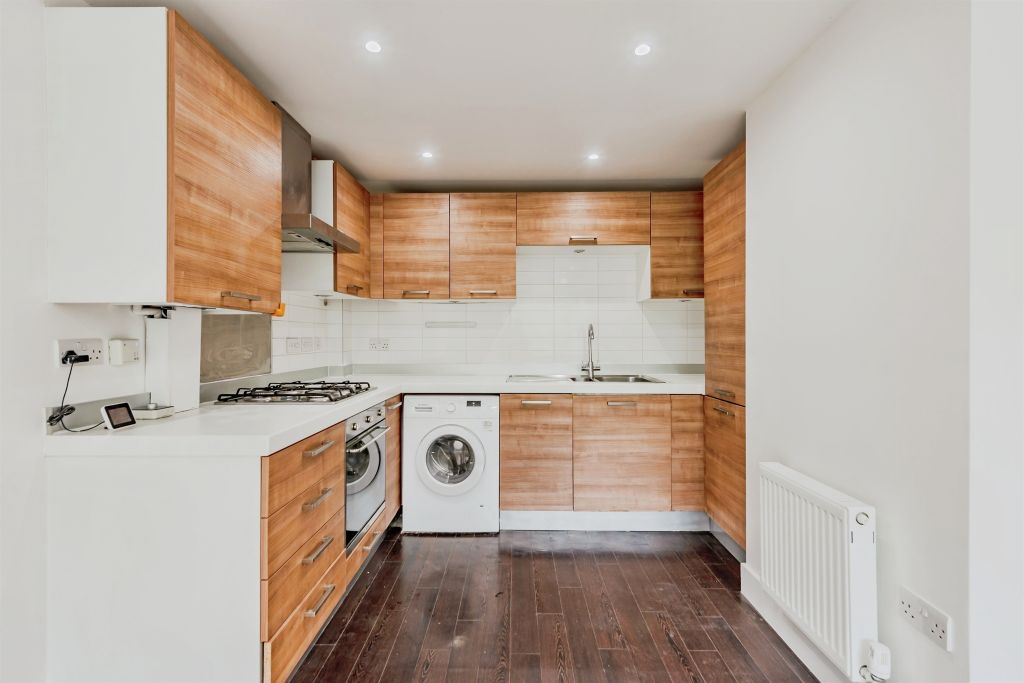 Property photo 3 of 13