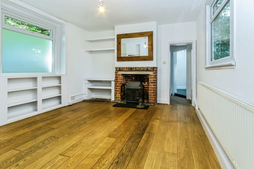 Property photo 2 of 22 Pbox-Img.Jpg