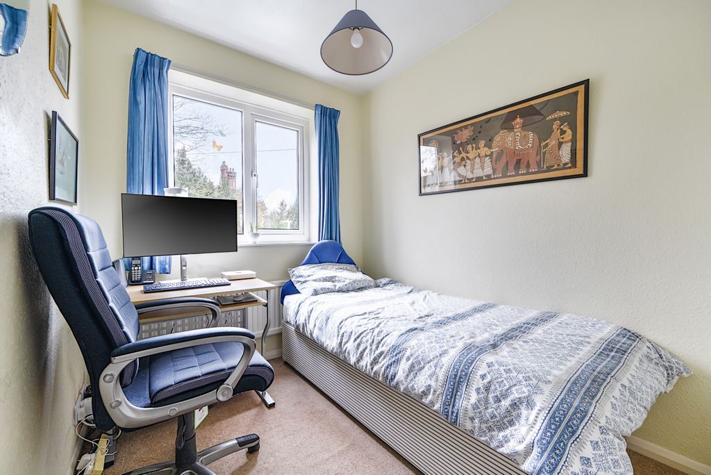 Property photo 3 of 17 1415013-10-69987A...