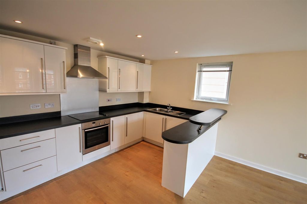 Property photo 2 of 8 Open Plan Lounge/Kitchen