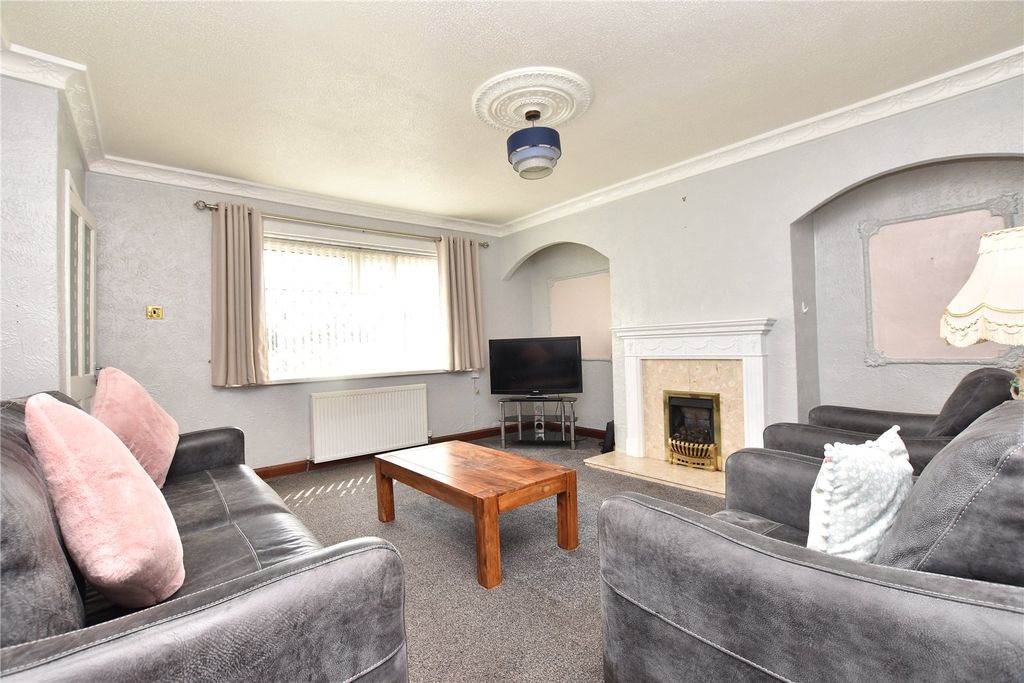 Property photo 2 of 21 Picture No. 09