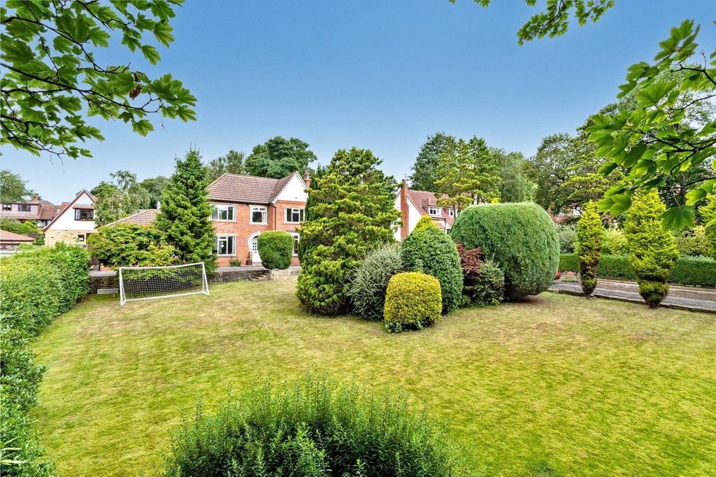 Property photo 1 of 29 Picture No. 41