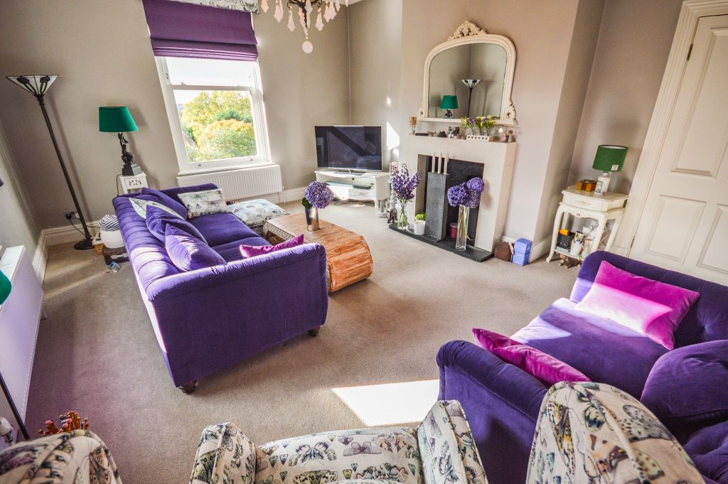 Property photo 3 of 29 Living Room