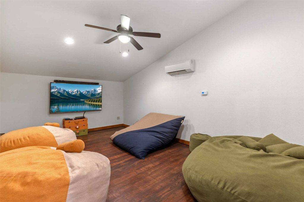 Property photo 2 of 2 <Alttext/>