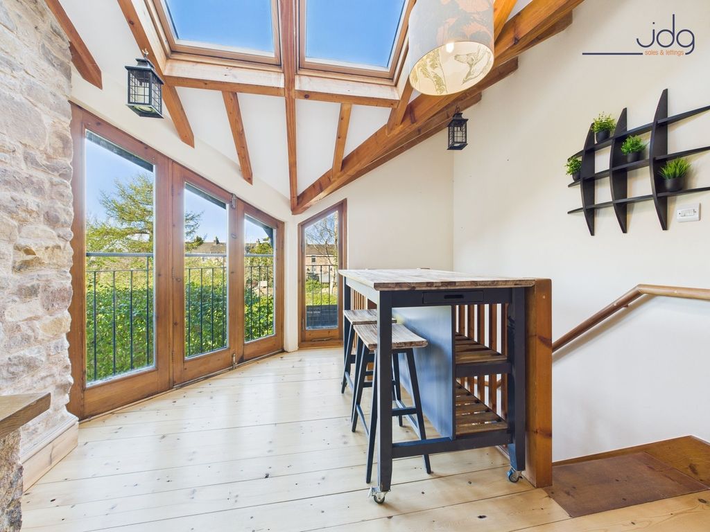 Property photo 2 of 18 Dining Room