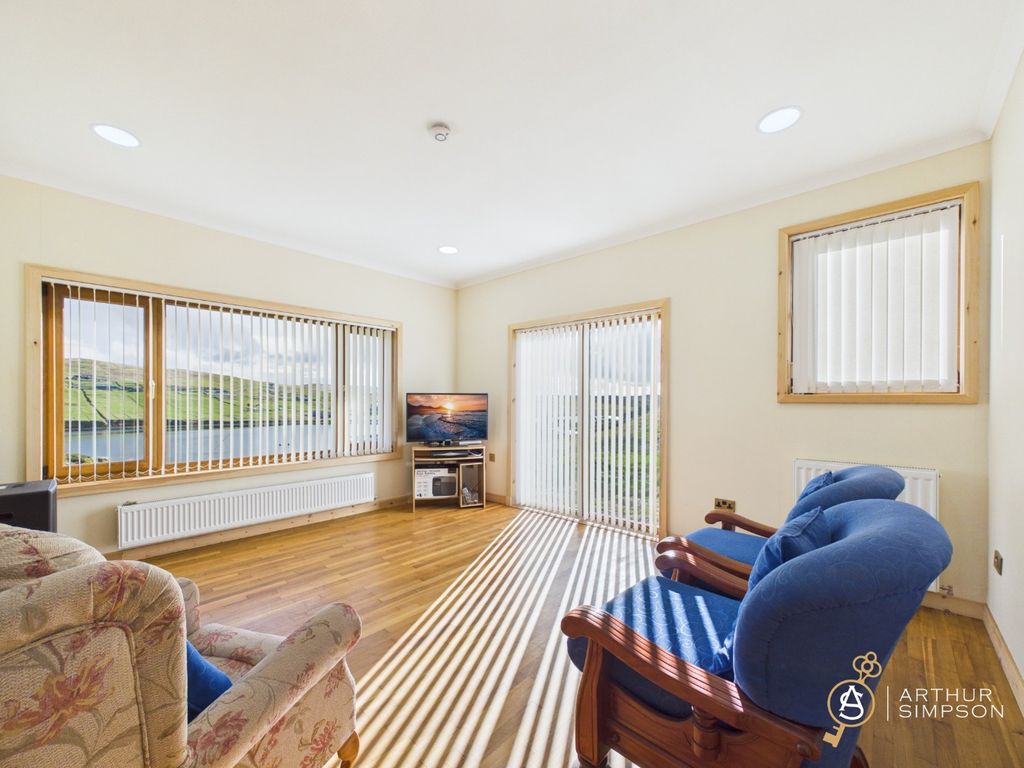 Property photo 2 of 30 5894712
