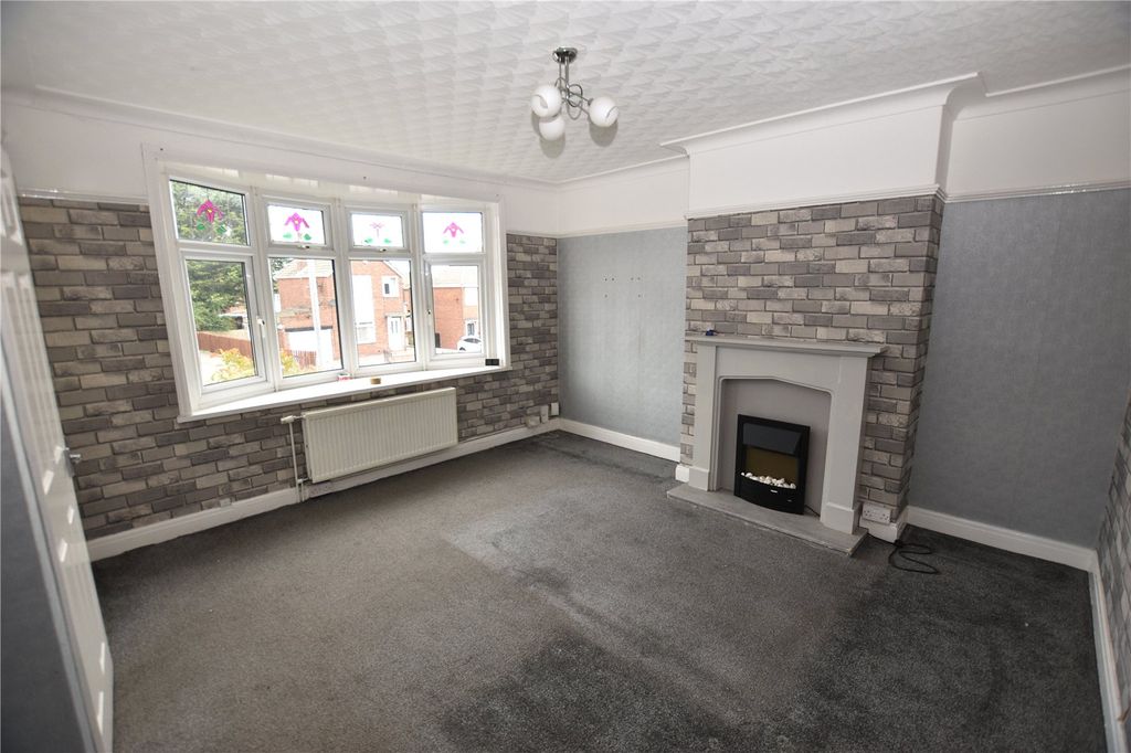 Property photo 2 of 10 Picture No. 23