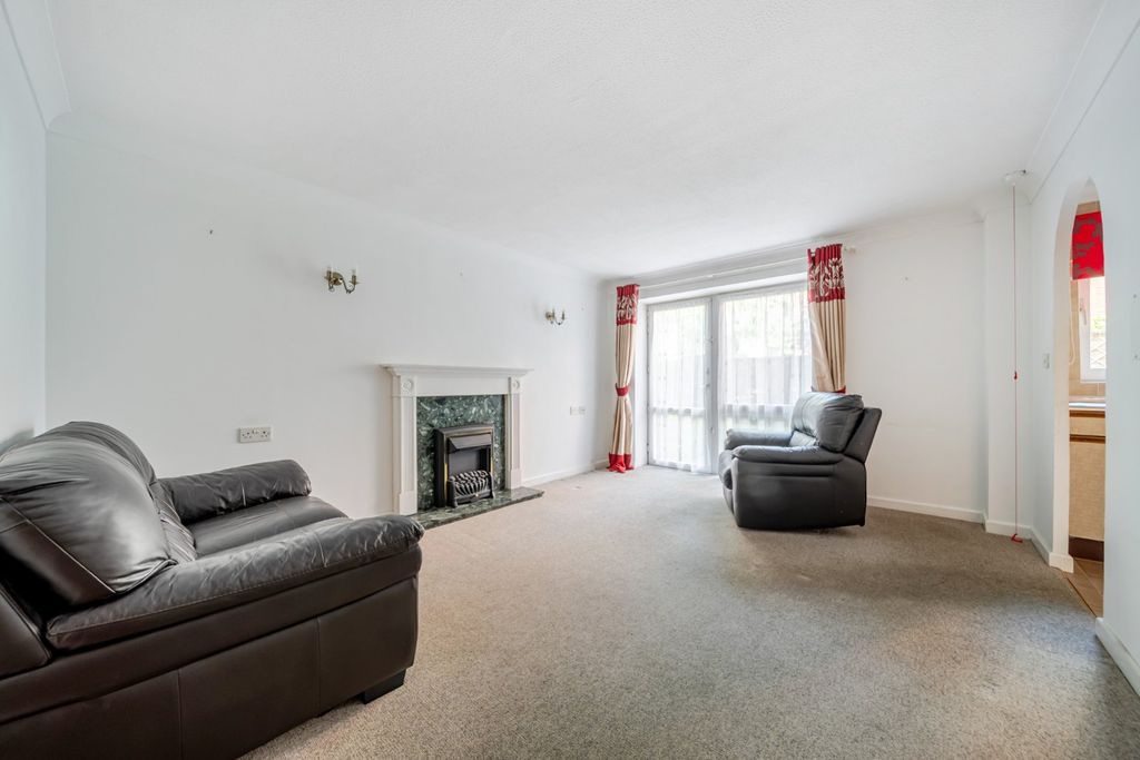 Property photo 2 of 13 Picture No. 02