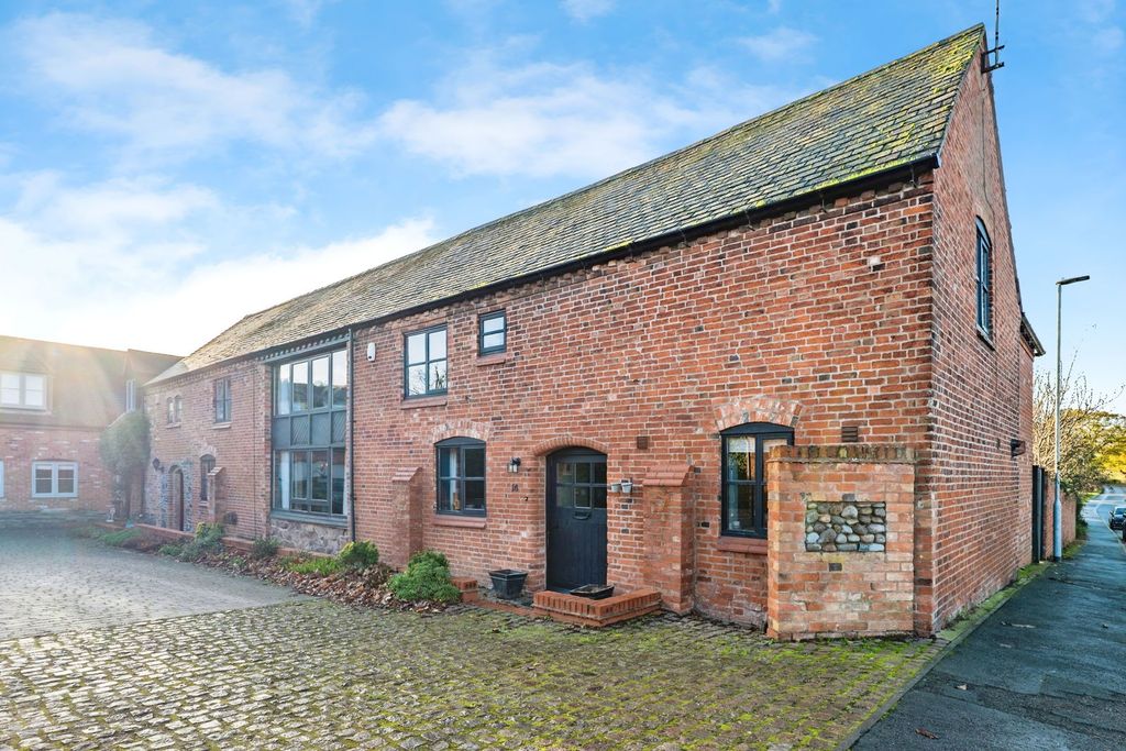 Property photo 1 of 38