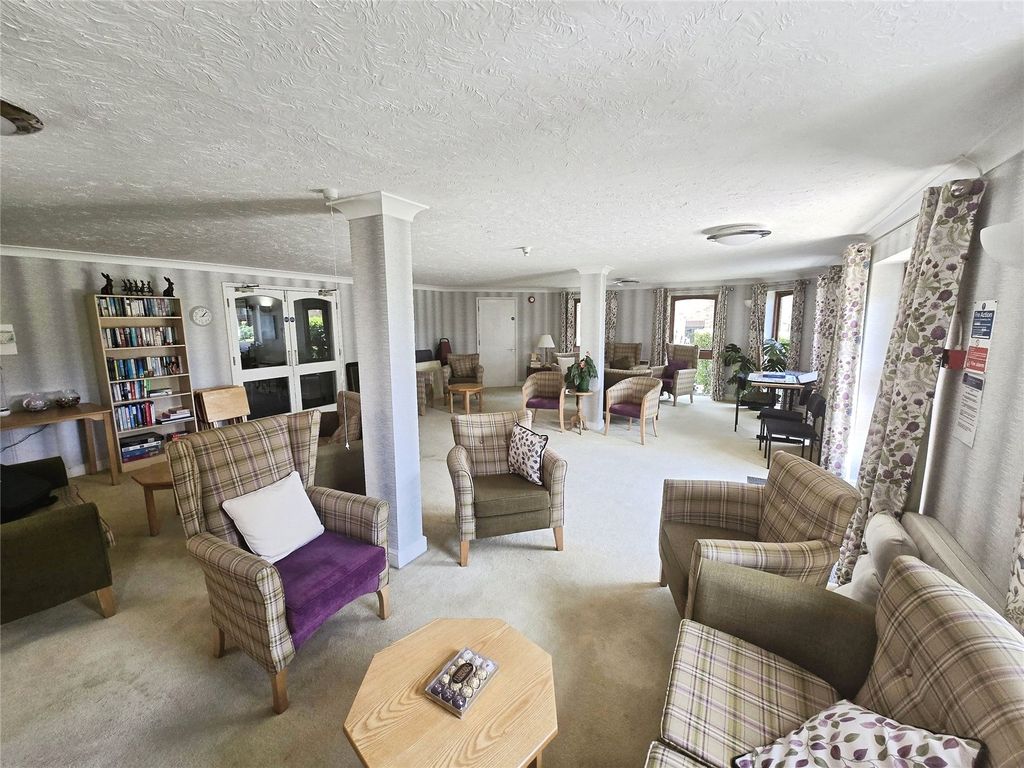Property photo 2 of 16 Picture No. 04