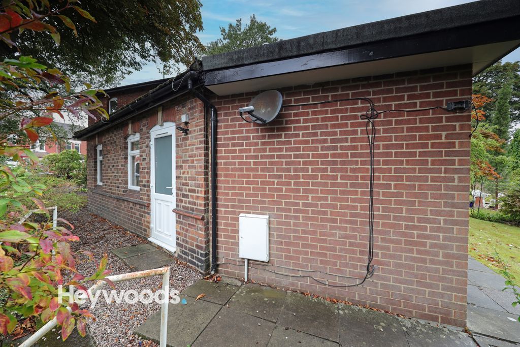 Property photo 1 of 43 0F1A7854