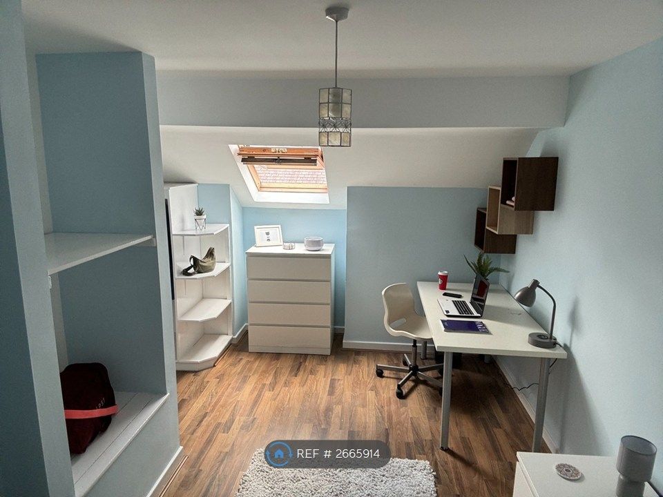 Property photo 3 of 22