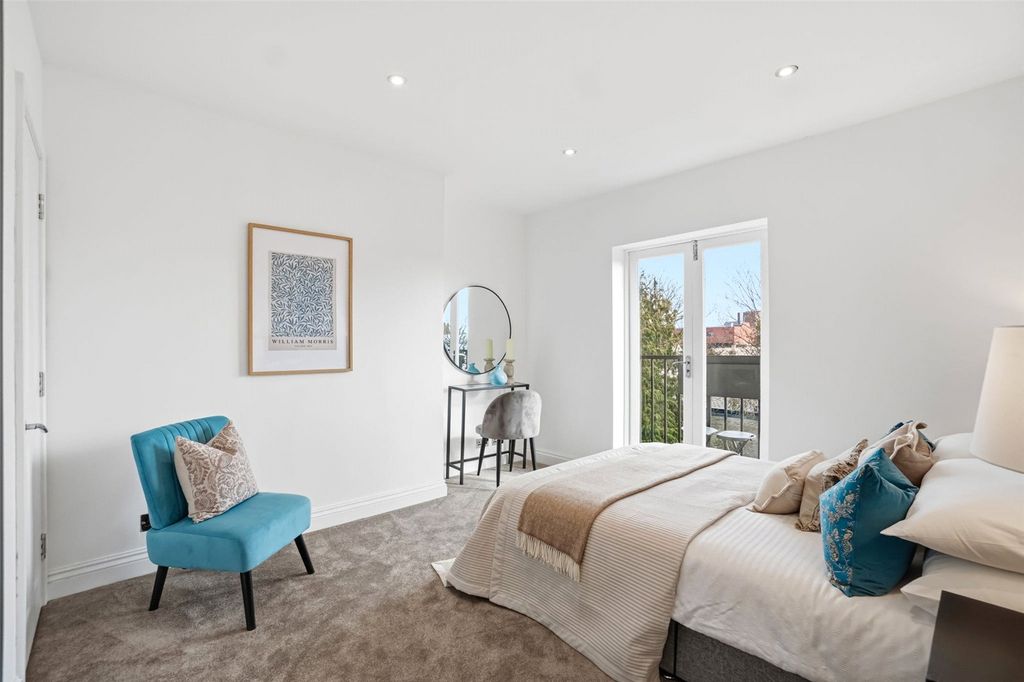 Property photo 3 of 13 Picture No. 06