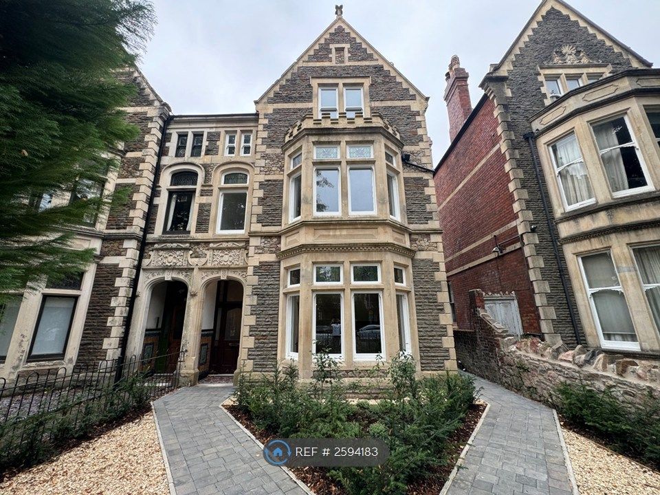 Property photo 1 of 13