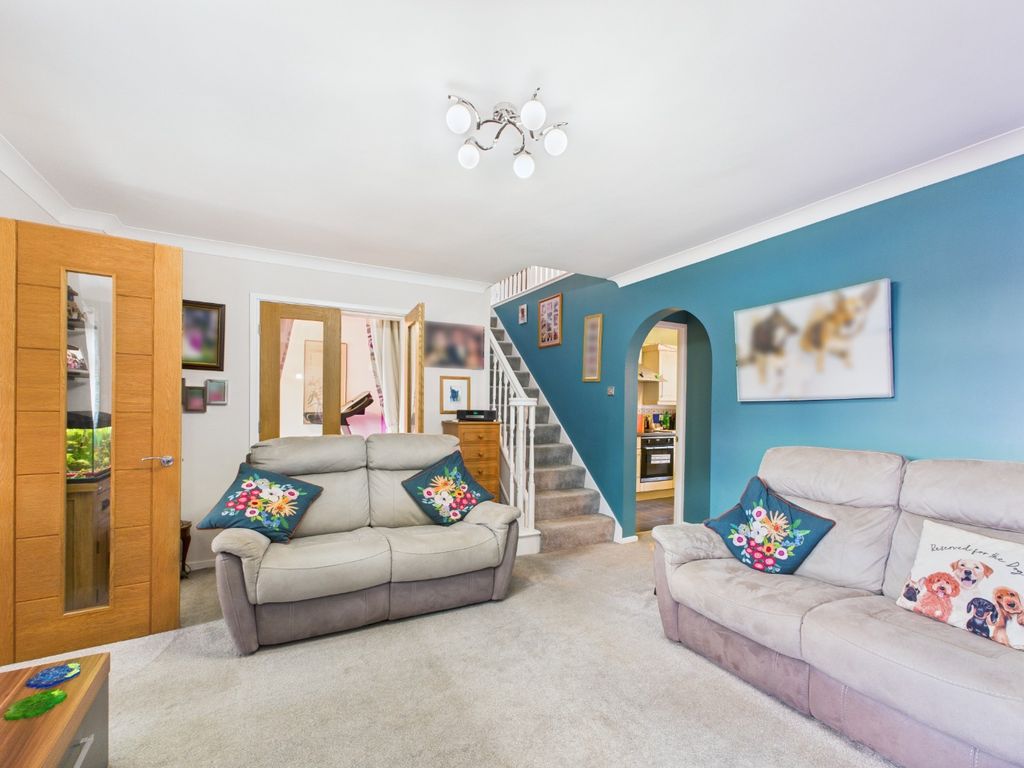 Property photo 2 of 40 4446335