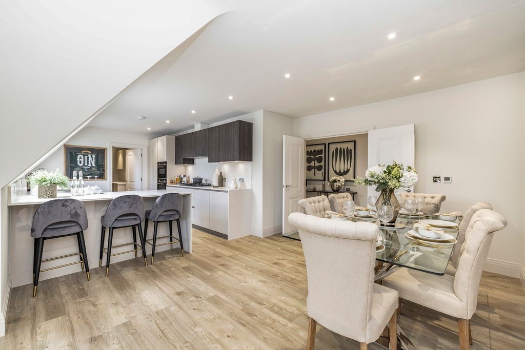 Property photo 1 of 21 Pbox-Img.Jpg