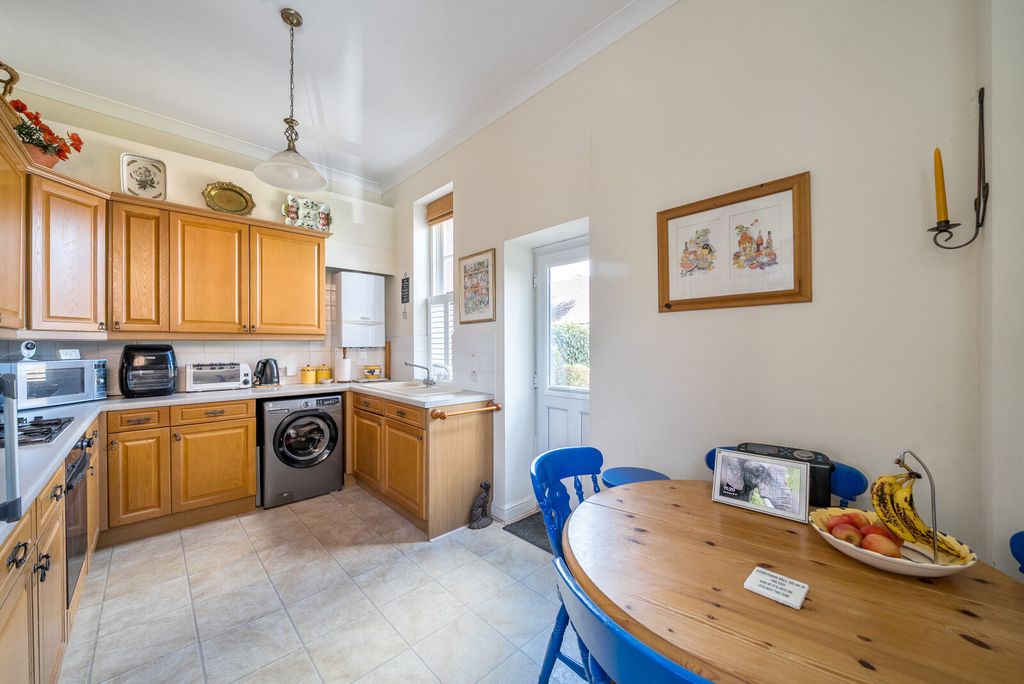 Property photo 2 of 21 1344656-13-68B038...