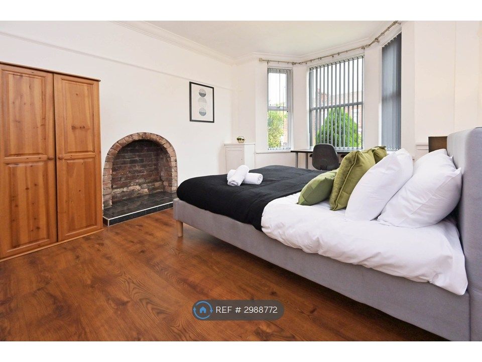 Property photo 3 of 18 Room 1