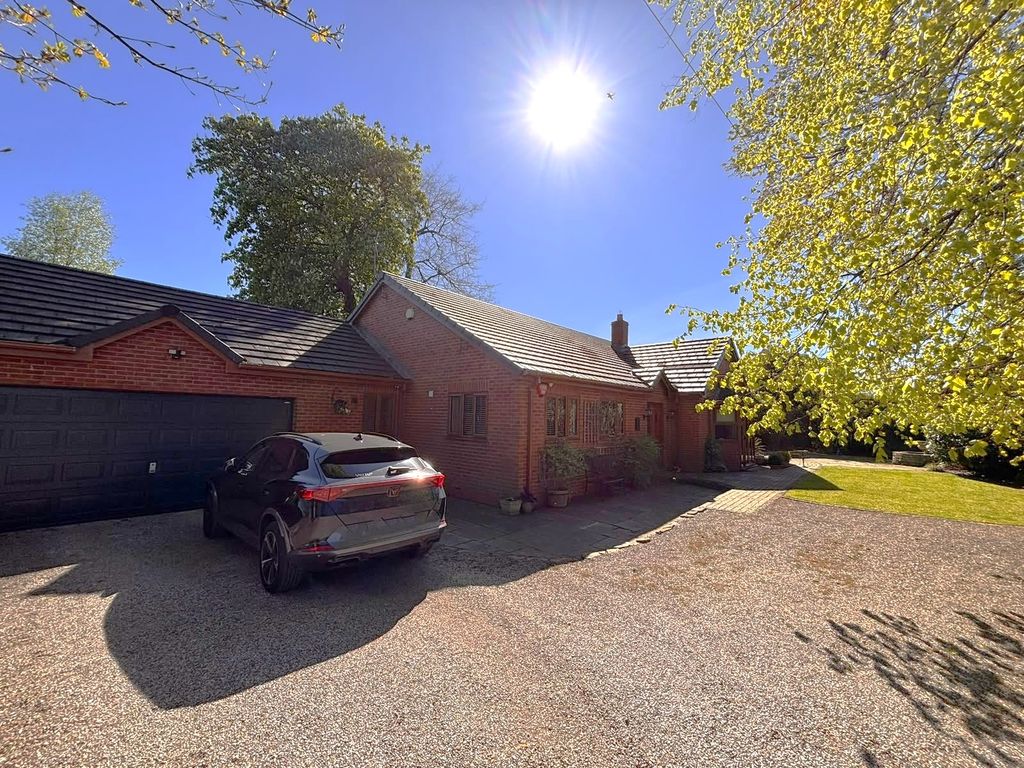Property photo 1 of 26