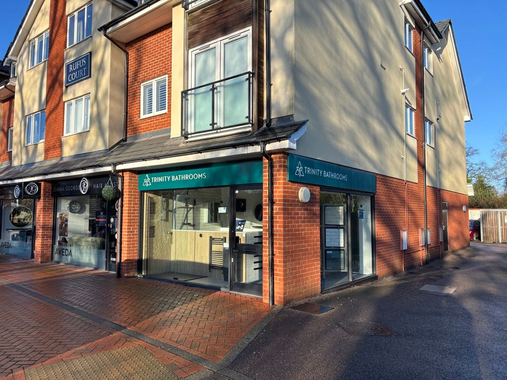 Property photo 1 of 9 Picture No. 07